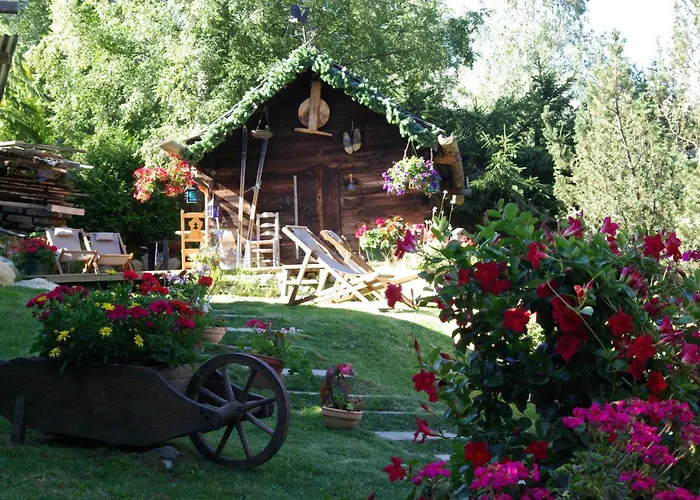 Hotel Les Chalets De Philippe Avec Jacuzzis Privatifs