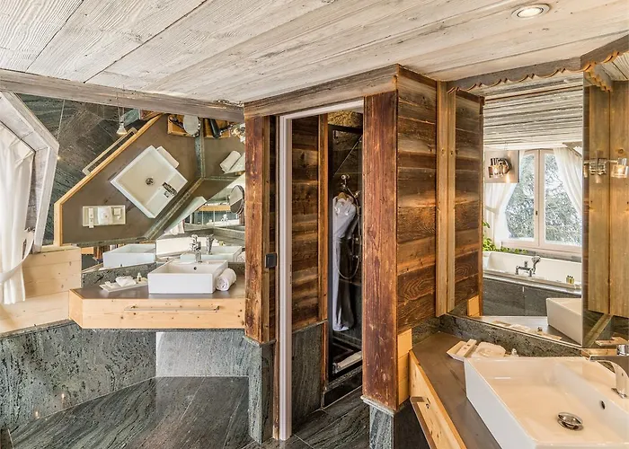 Hotel La Maison Bleue Par Yoann Conte